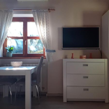 Ms Apartments Izola Bagian luar foto